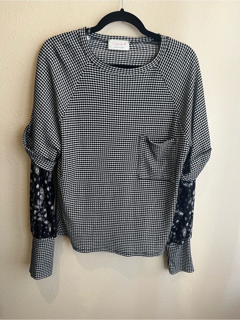 Black and White Houndstooth Pocket Sweatshirt